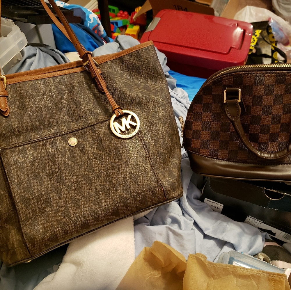 Michael Kors purse